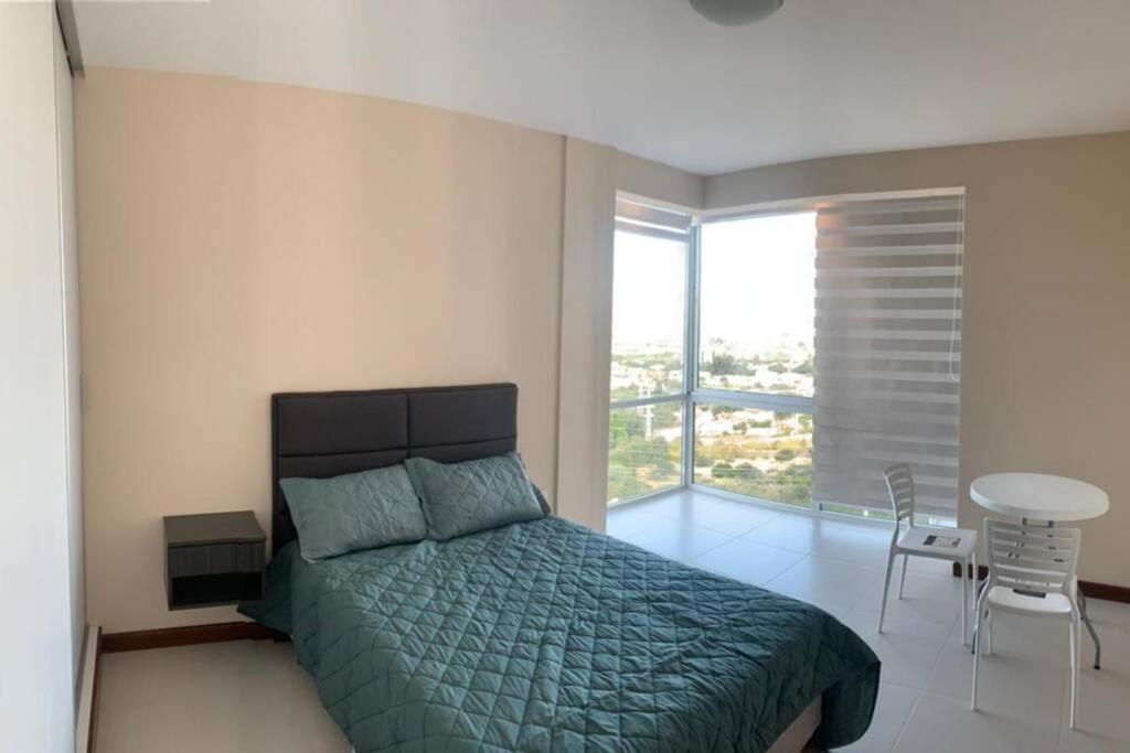Lujoso Apartamento En Zona Exclusiva! Tarija Buitenkant foto